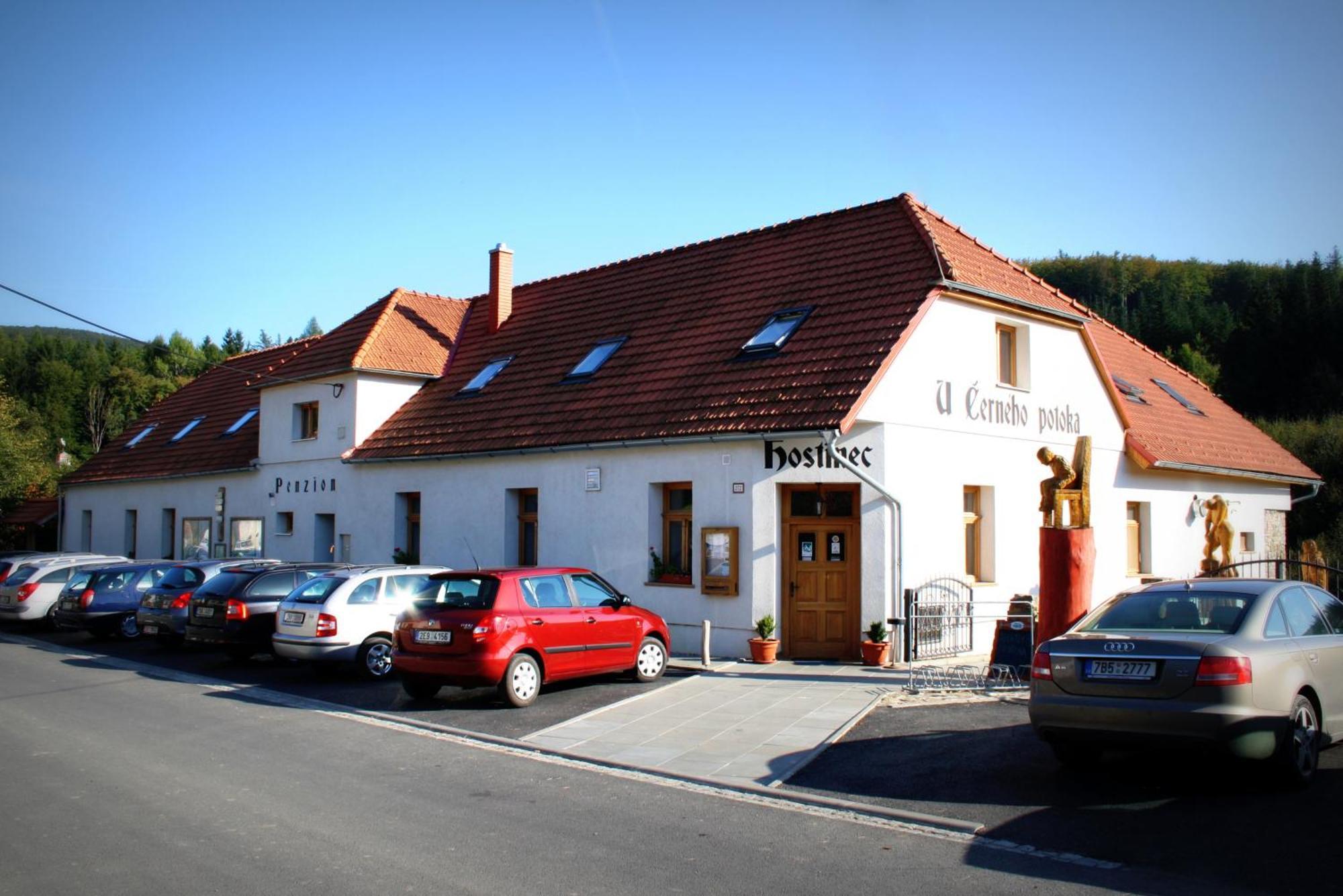 Penzion U Cerneho Potoka Nová Lhota Exteriör bild