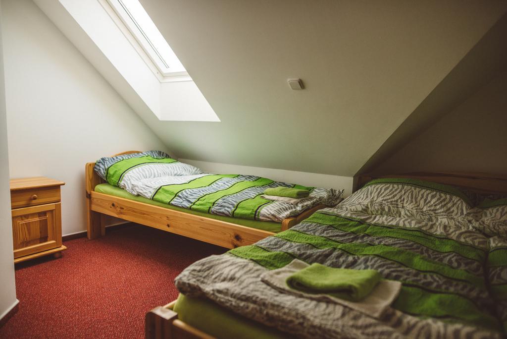 Penzion U Cerneho Potoka Nová Lhota Exteriör bild